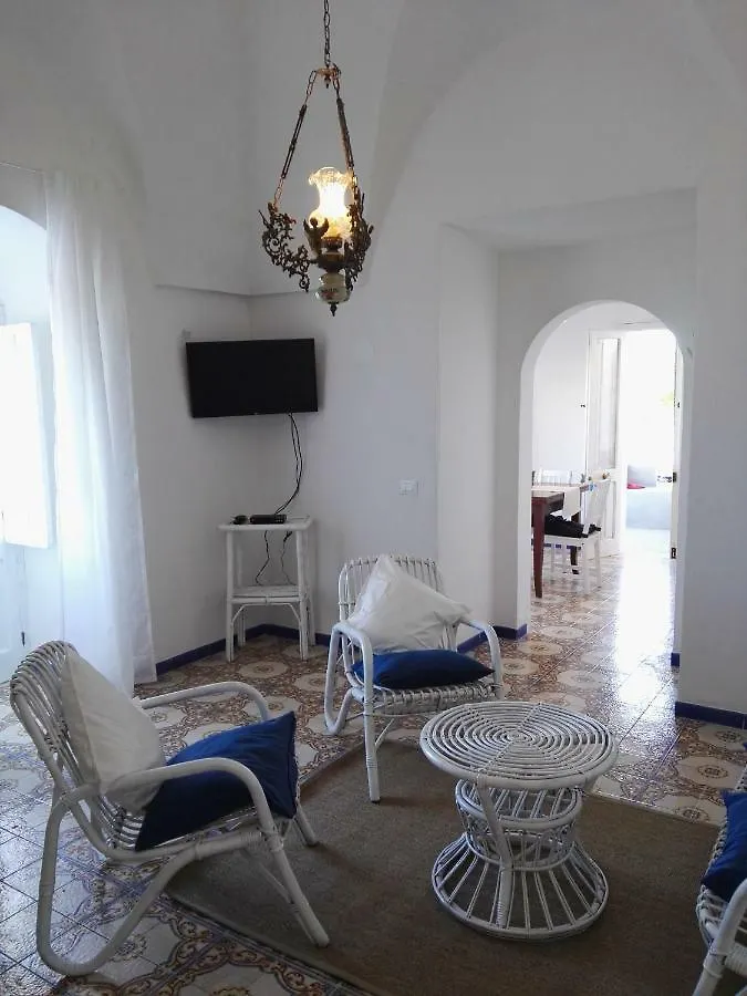 Holiday home Dammuso Aia Villa Tracino